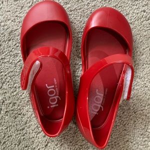 4 pairs of Igor high quality jelly shoes Toddler (Made in Spain)